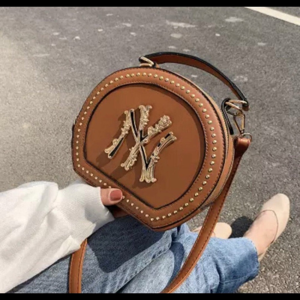 NY purse .